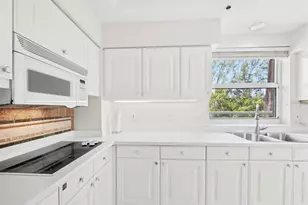 3080 Grand Bay Blvd, Longboat Key, FL 34228 - Photo 21