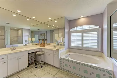 316 Roseling Circle, Venice, FL 34293 - Photo 37