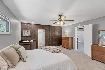 5201 Stevens Drive, Sarasota, FL 34234 - Photo 17
