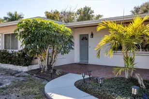 5201 Stevens Dr, Sarasota, FL 34234 - Photo 1