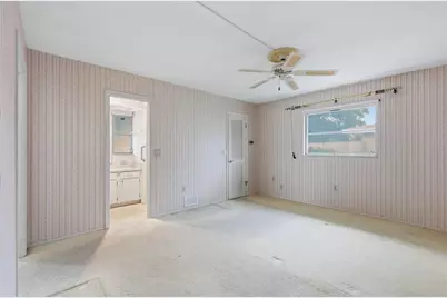 7005 Antigua Place, Sarasota, FL 34231 - Photo 15