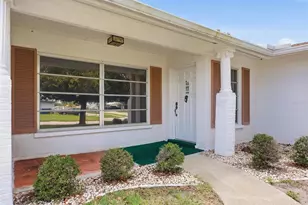 7005 Antigua Pl, Sarasota, FL 34231 - Photo 3