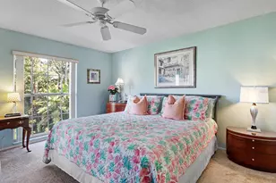 4415 Longmeadow, Sarasota, FL 34235 - Photo 17