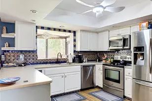 1953 Rolling Green Cir, Sarasota, FL 34240 - Photo 19