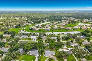 1953 Rolling Green Cir, Sarasota, FL 34240 - Photo 59