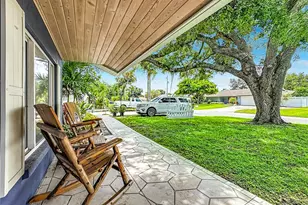 1953 Rolling Green Cir, Sarasota, FL 34240 - Photo 3