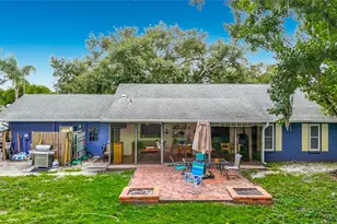 1953 Rolling Green Cir, Sarasota, FL 34240 - Photo 5