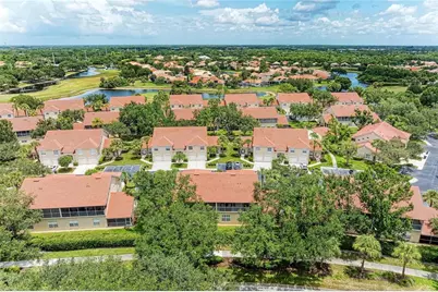 7126 Cedar Hollow Circle, Bradenton, FL 34203 - Photo 5