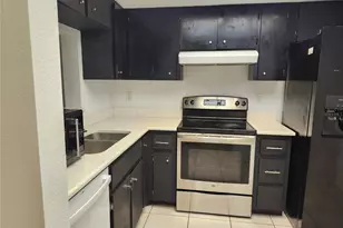 2808 60th Ave W, Bradenton, FL 34207 - Photo 3