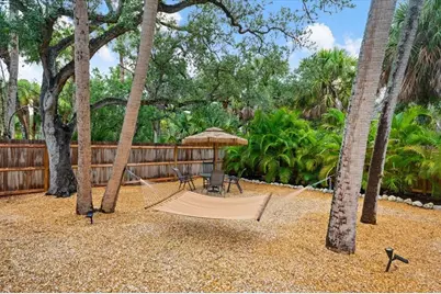 5125 Sandy Beach Avenue, Sarasota, FL 34242 - Photo 33