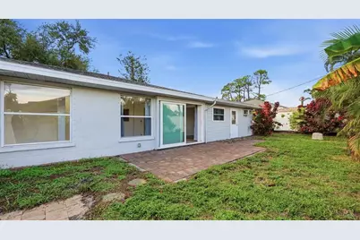 1329 Nantucket Road, Venice, FL 34293 - Photo 31