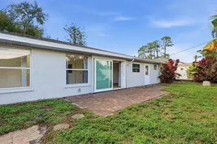 1329 Nantucket Rd, Venice, FL 34293 - Photo 31