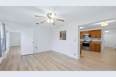1329 Nantucket Road, Venice, FL 34293 - Photo 11