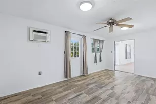 1329 Nantucket Rd, Venice, FL 34293 - Photo 15