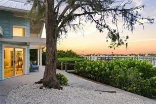 1275 Port Ln, Sarasota, FL 34242 - Photo 79