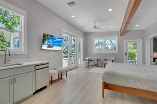 1275 Port Ln, Sarasota, FL 34242 - Photo 65