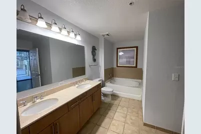 1064 N Tamiami Trail #1122, Sarasota, FL 34236 - Photo 17