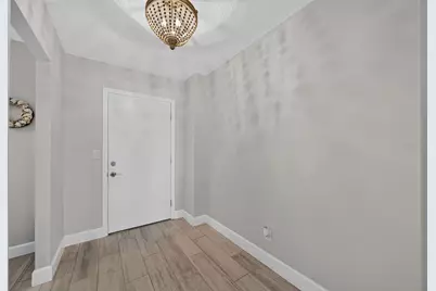 4325 Gulf Of Mexico Drive #402, Longboat Key, FL 34228 - Photo 13