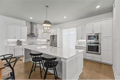 501 Lafayette Court, Sarasota, FL 34236 - Photo 9