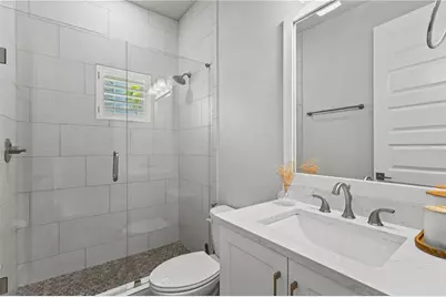 501 Lafayette Court, Sarasota, FL 34236 - Photo 5