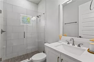 501 Lafayette Ct, Sarasota, FL 34236 - Photo 5