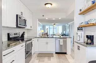 3750 Pinebrook Cir, Bradenton, FL 34209 - Photo 9