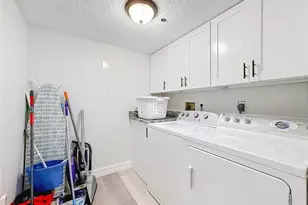 3750 Pinebrook Cir, Bradenton, FL 34209 - Photo 25