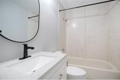 4717 Winslow Beacon #7, Sarasota, FL 34235 - Photo 19
