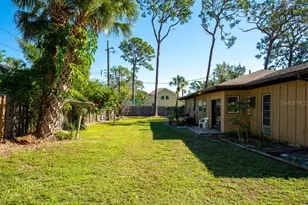 2301 Kalin Ln, Sarasota, FL 34231 - Photo 35