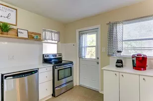 2301 Kalin Ln, Sarasota, FL 34231 - Photo 19