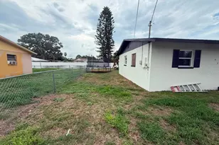 1402 4th Ave NE, Ruskin, FL 33570 - Photo 17