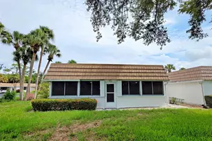 5468 Riverbluff Cir, Sarasota, FL 34231 - Photo 31