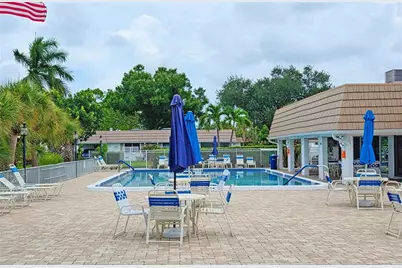5468 Riverbluff Circle #V-40, Sarasota, FL 34231 - Photo 35