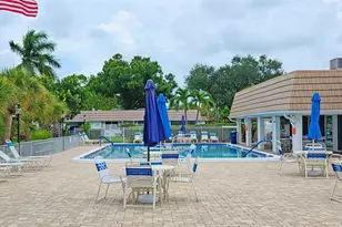 5468 Riverbluff Cir, Sarasota, FL 34231 - Photo 35
