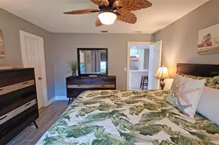 5468 Riverbluff Cir, Sarasota, FL 34231 - Photo 23