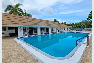 5468 Riverbluff Circle #V-40, Sarasota, FL 34231 - Photo 39
