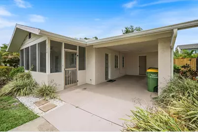 2126 Hyde Park Street, Sarasota, FL 34239 - Photo 3
