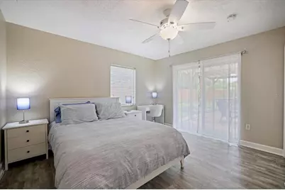 2126 Hyde Park Street, Sarasota, FL 34239 - Photo 15