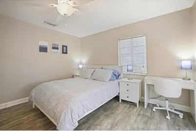 2126 Hyde Park Street, Sarasota, FL 34239 - Photo 17