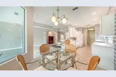8224 Nice Way, Sarasota, FL 34238 - Photo 13