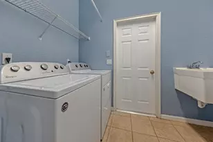 129 Treviso Ct, Nokomis, FL 34275 - Photo 23