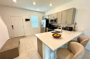 8952 Daybreak St, Sarasota, FL 34241 - Photo 5