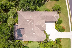 2339 Little Country Rd, Parrish, FL 34219 - Photo 11
