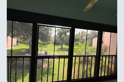2536 Clubhouse Circle #202, Sarasota, FL 34232 - Photo 15