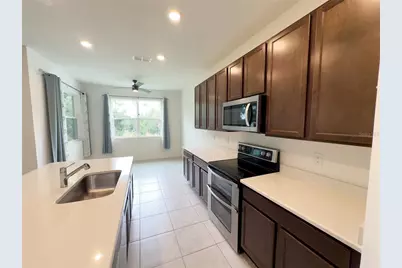 3551 74th Avenue Circle E, Sarasota, FL 34243 - Photo 13