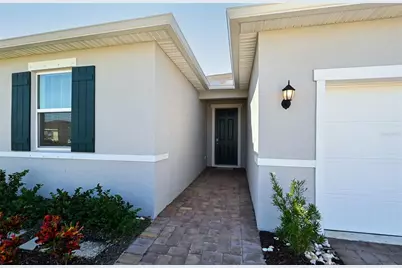 3551 74th Avenue Circle E, Sarasota, FL 34243 - Photo 5