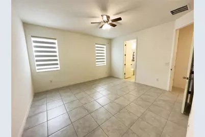 3551 74th Avenue Circle E, Sarasota, FL 34243 - Photo 15
