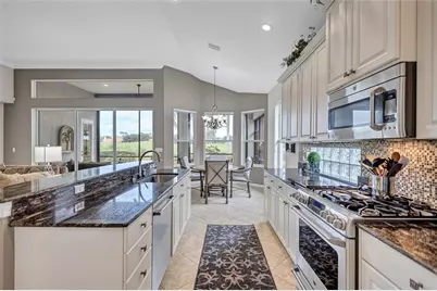 7163 Sandhills Place, Lakewood Ranch, FL 34202 - Photo 13