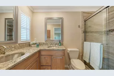 5621 Palm Aire Drive, Sarasota, FL 34243 - Photo 31