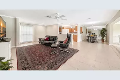 5621 Palm Aire Drive, Sarasota, FL 34243 - Photo 9